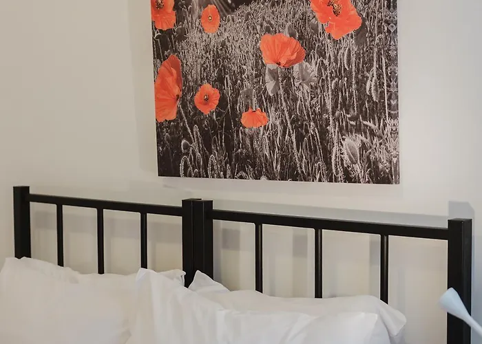 Tropea Court 6b By Homely سليمة