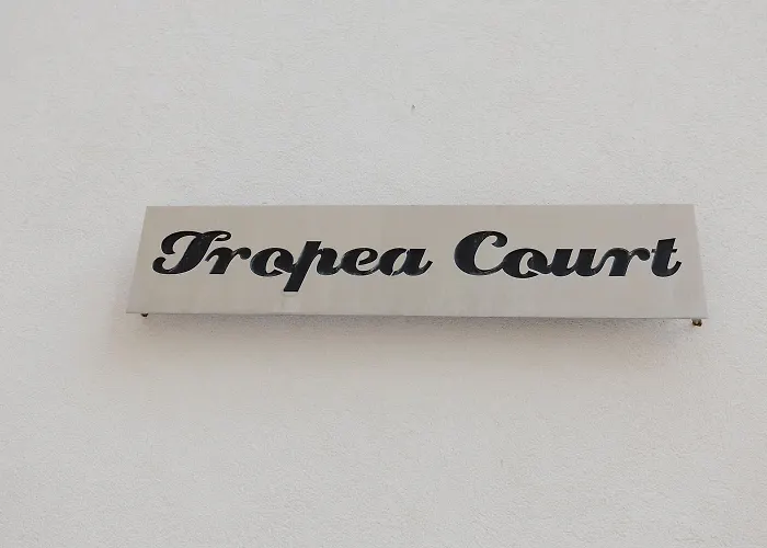 Tropea Court 6b By Homely شقة سليمة